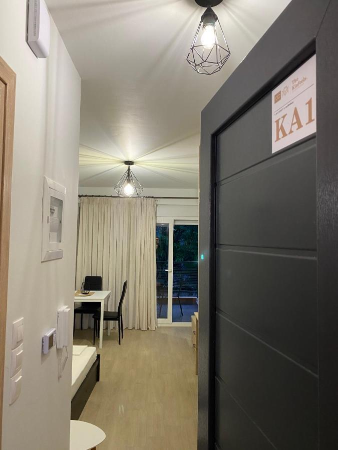 Atelier Apartment Larissa Bagian luar foto